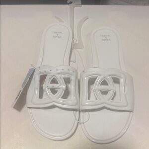 Shade &Shore Women's White Slide Sandals with Cutout Design(fabric color damage)